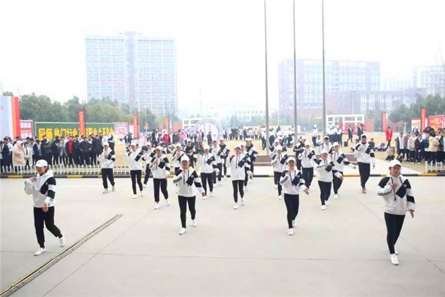 校园生活丰富多彩——我校校舞总决赛来袭