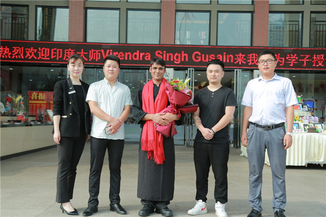 合肥富力威斯汀大酒店西餐总厨莅临我校授课!
