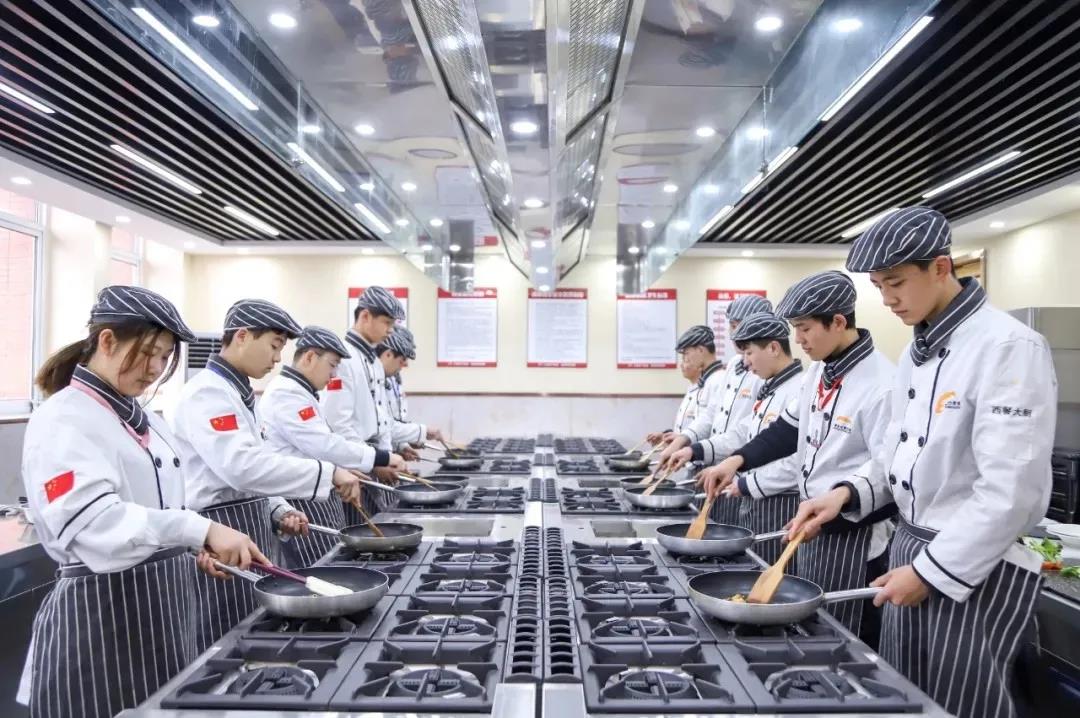 人间有味是家宴|传承美食,寻味安徽新东方