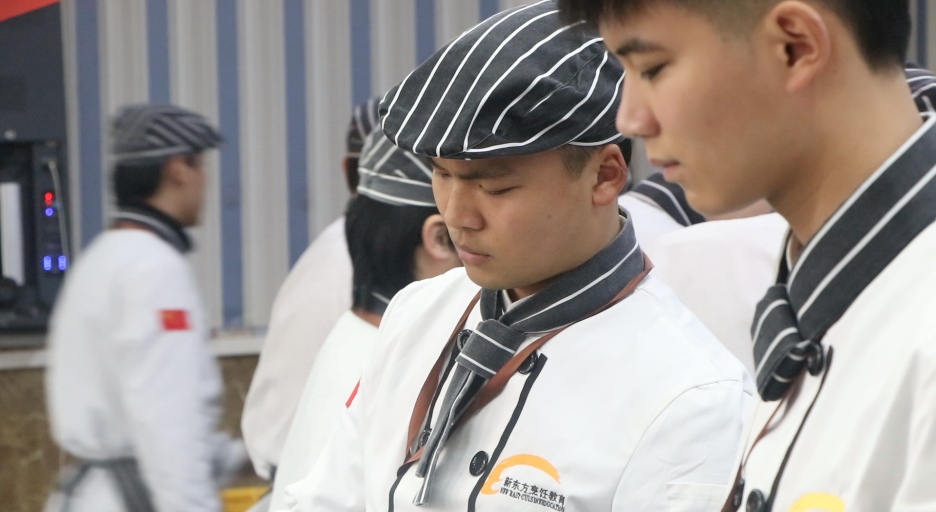 西餐阶段考核,看同学们玩转浪漫!
